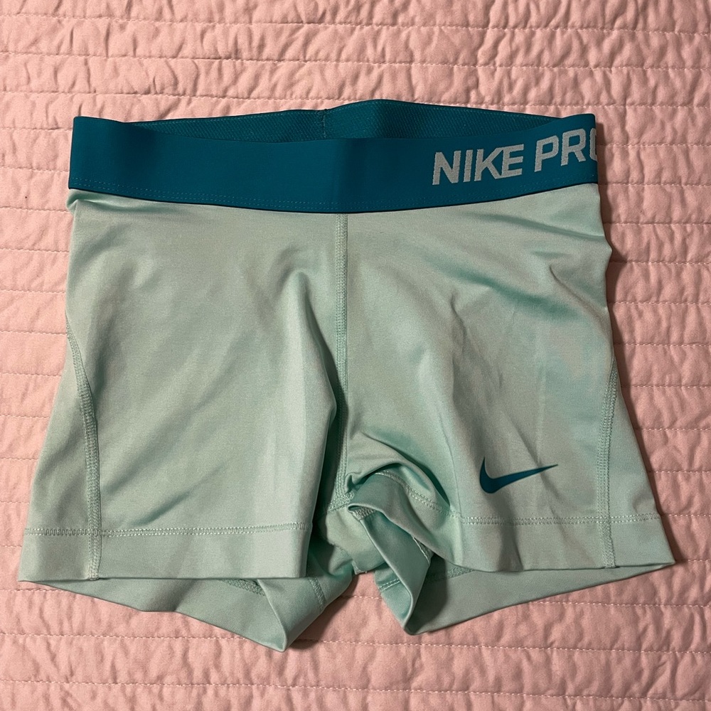 Nike pros spandex